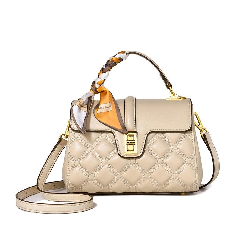 woman solder bag